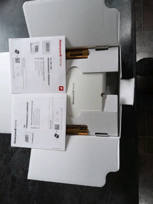 Honeywell Home T3 1Channel Wireless Programmable Thermostat in