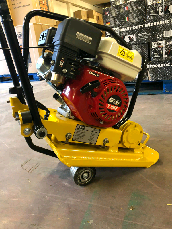 Brand new Professional wacker plate compactor with wheels in Heathrow