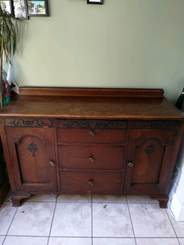 Antique dark oak sideboard in Bridgend Gumtree