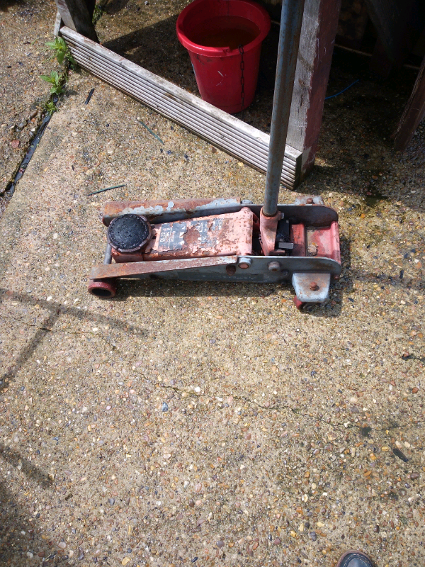 Trolley jack in Kessingland, Suffolk Gumtree