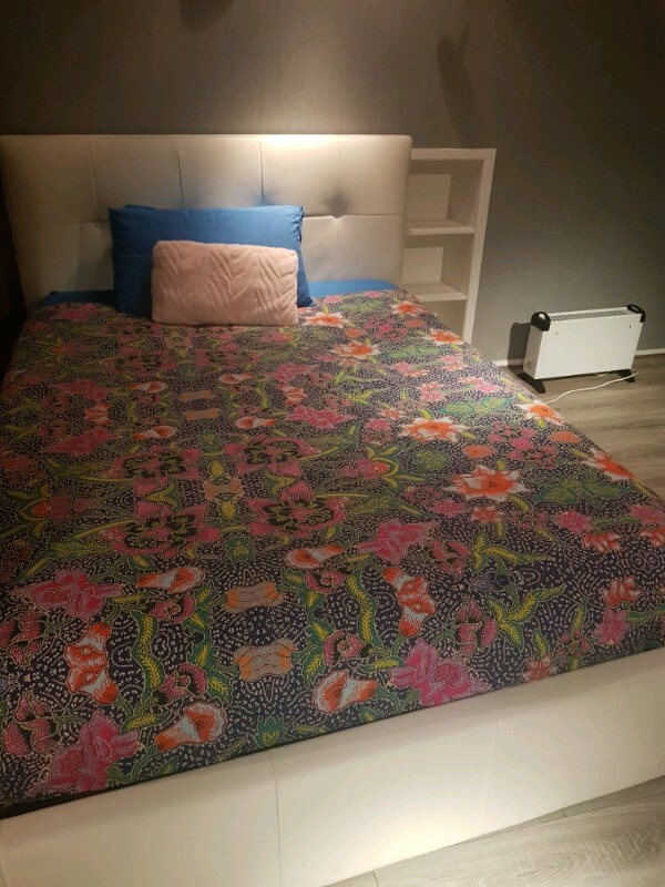 White faux leather double bed with large bottom storage ...