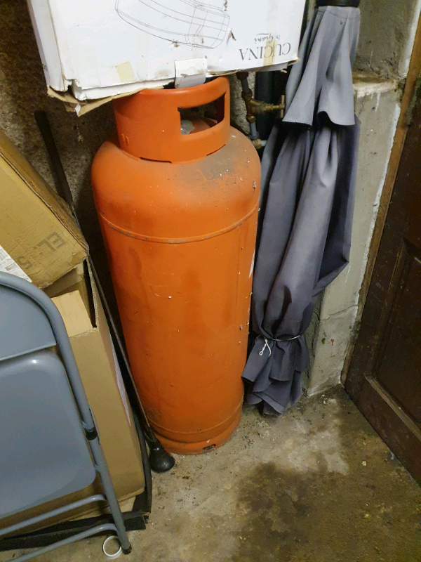 x2 47kg propane gas bottles. Unopened in Irvine, North Ayrshire