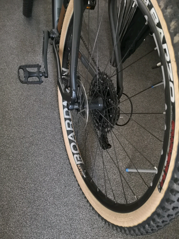 boardman mht 8.6 grey