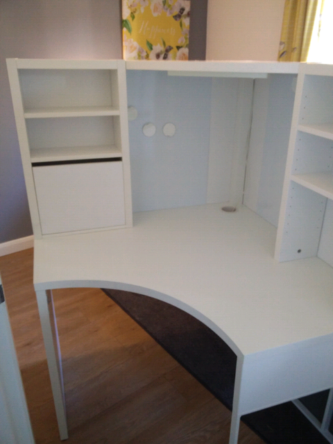 Ikea Micke Corner Desk Unit With Office Chair Bargain In