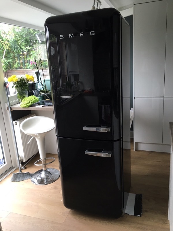 Smeg FAB32 retro fridge freezer gloss black in Wimbledon, London