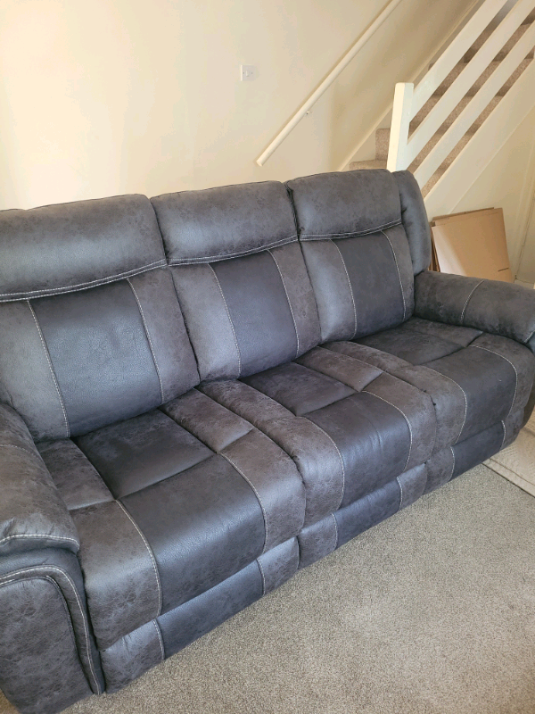 Scs Electric Recliner Sofa