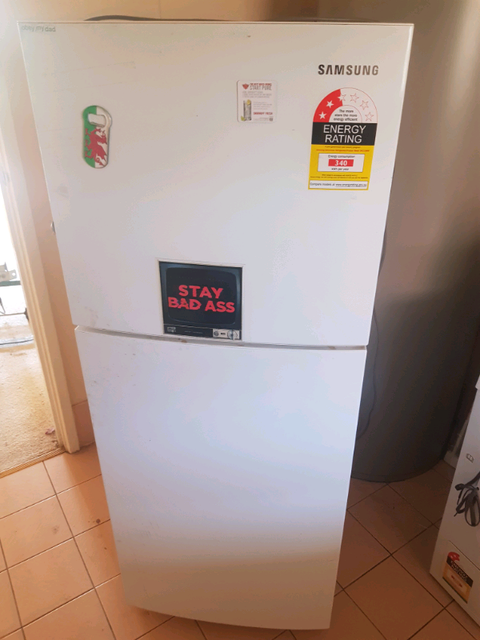 buy fridge gumtree