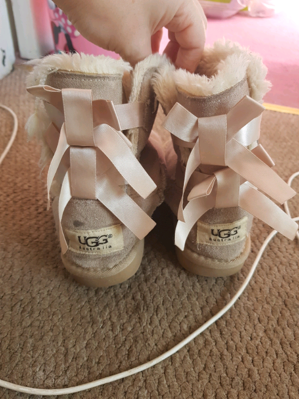 ugg 28 ugg 28