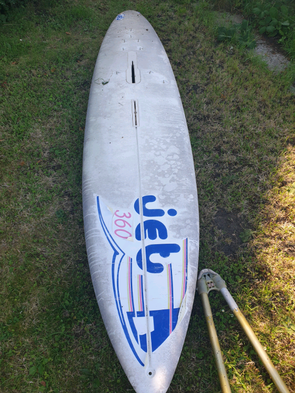 Windsurf board, 3 booms, two masts and four sails. in Highworth
