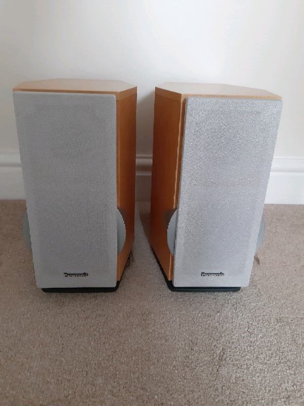 Pair of Panasonic Speakers for stereo system, smart wood surround | in