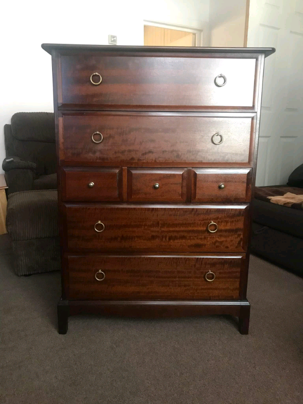 Stag minstrel tallboy chest of drawers mahogany in Fishponds, Bristol