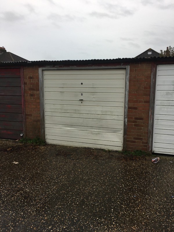 Lock up storage garage to rent in Gosport, Hampshire Gumtree
