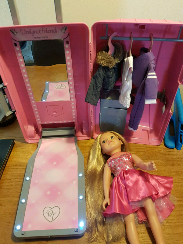 Designer friends catwalk travel case and doll with clothes in Bournemouth, Dorset Gumtree