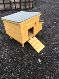 Wooden hen arks chick's 
