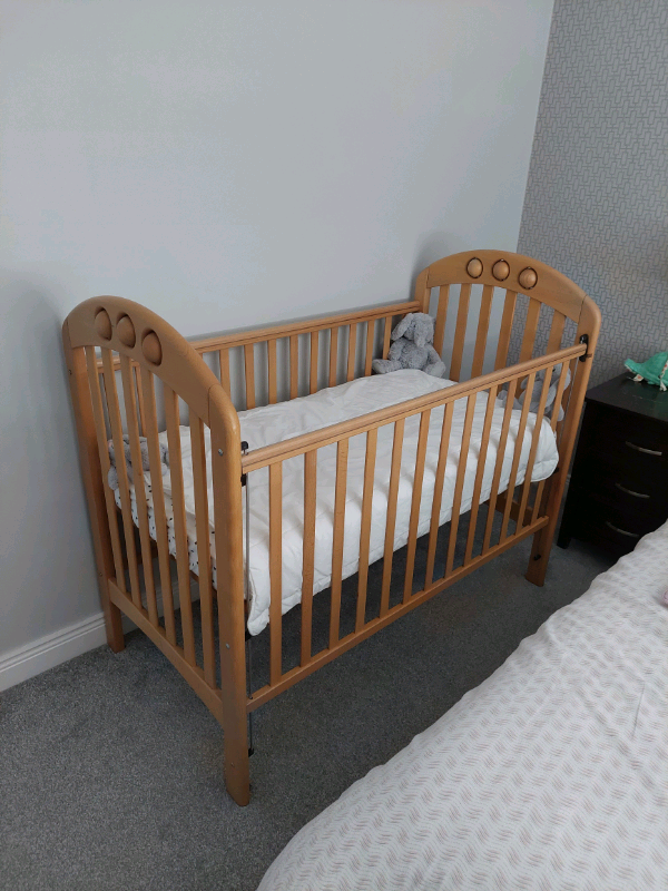 Mama and Papas Amelia Cot in Dunmurry, Belfast Gumtree