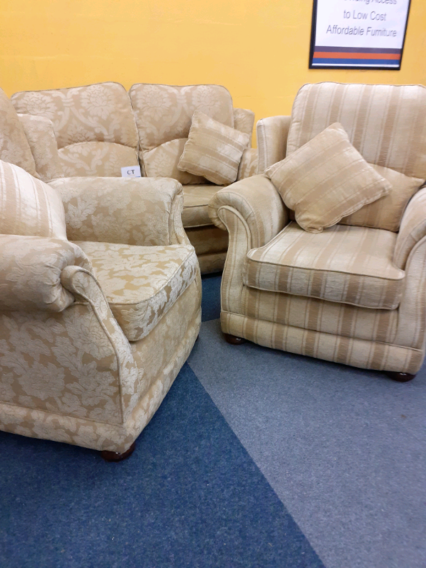 Cream 3 piece Suite. in Peterlee, County Durham Gumtree