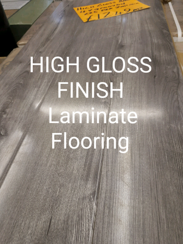 HIGH GLOSS FINISH GREY VARNISHED LAMINATE FLOORING 8mm thick 4v groove