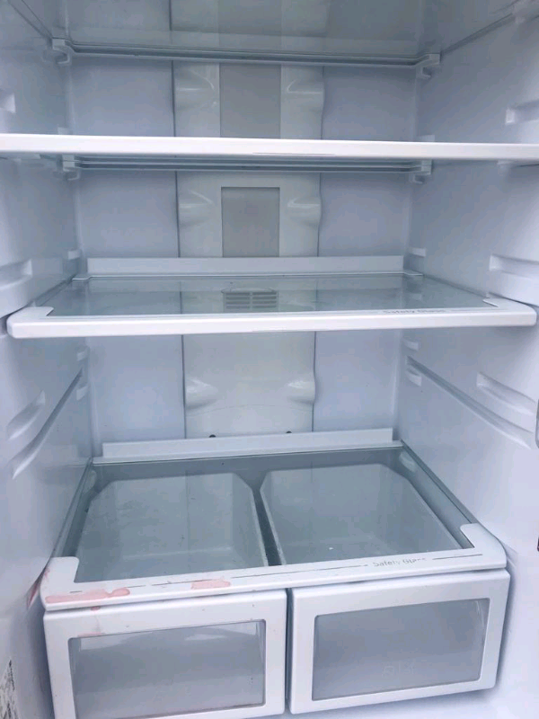 Hotpoint Fridge Glass Shelves And Glass Freezer Drawer In Pengam