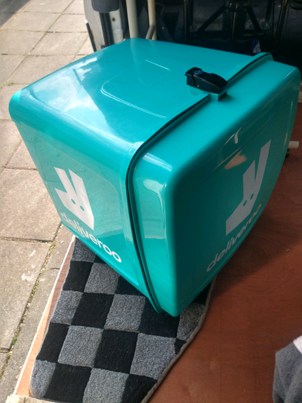 FOOD DELIVERY TAKEAWAY PIZZA DELIVEROO TOP BOX in Wembley, London