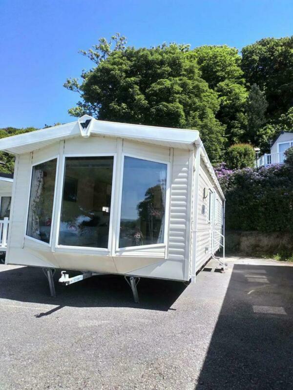 STATIC CARAVAN FOR SALE LYONS WINKUPS TOWYN OPEN CHRISTRMAS NEW YEAR