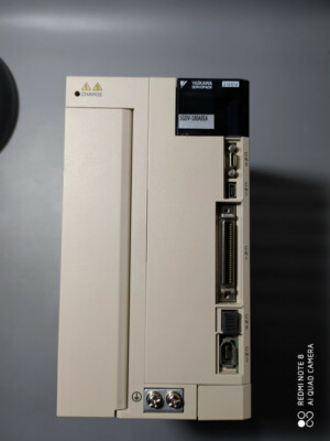 YASKAWA servo  driver SGDV-180A01A NEW 2-5 days delivery