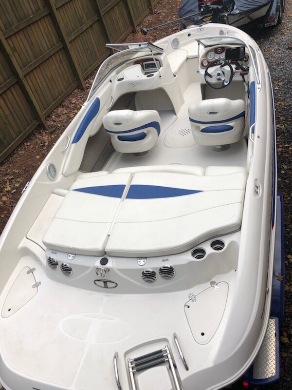 Tahoe Q7i Fish and Ski