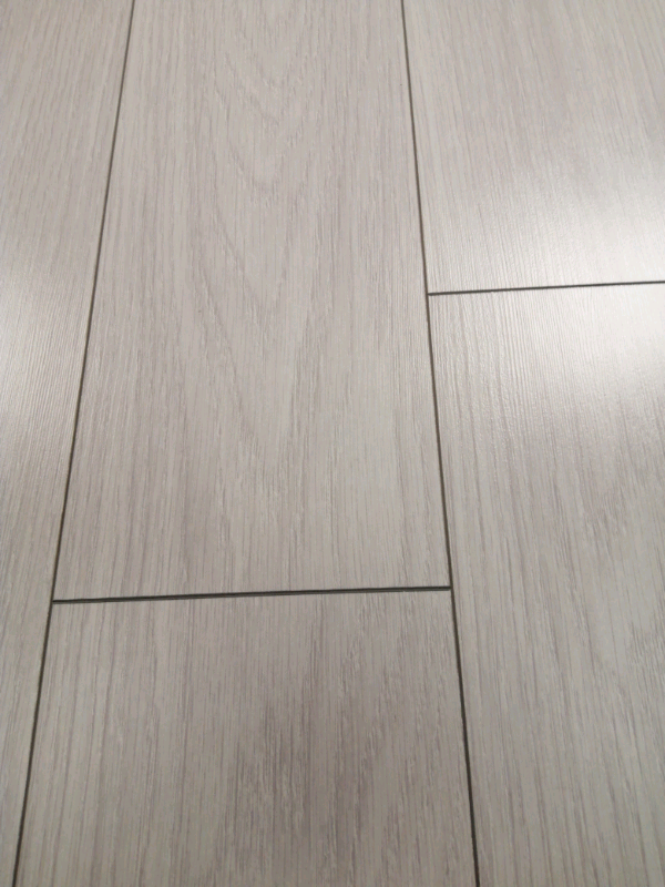 Laminate flooring for sale in Bridgend Gumtree