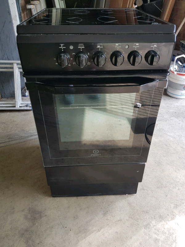 Indesit freestanding cooker in Barnes, London Gumtree