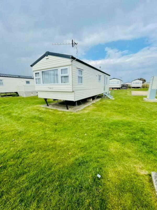 cheap static caravan FOR SALE at Bunn Leisure CALL JOSH 07955825040 in Selsey, West Sussex