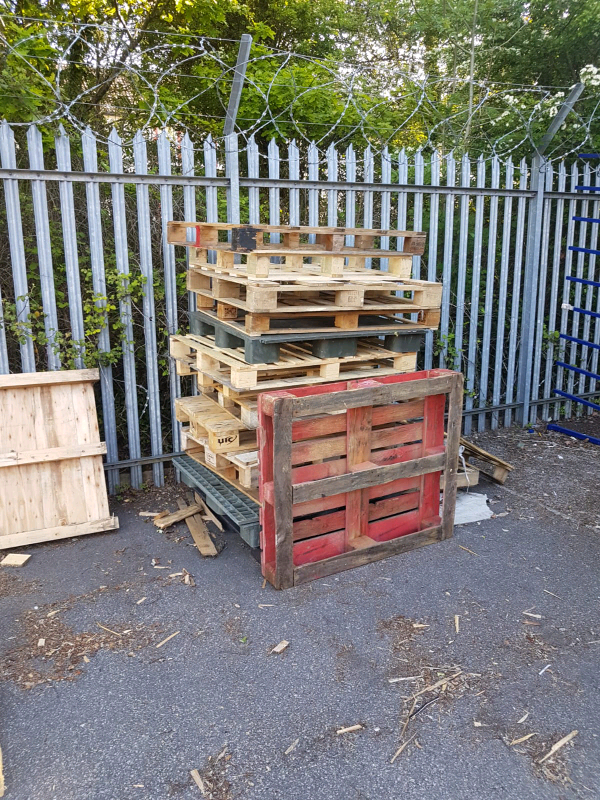 Pallets + Scrap Wood Free To Collector in Caerphilly Gumtree