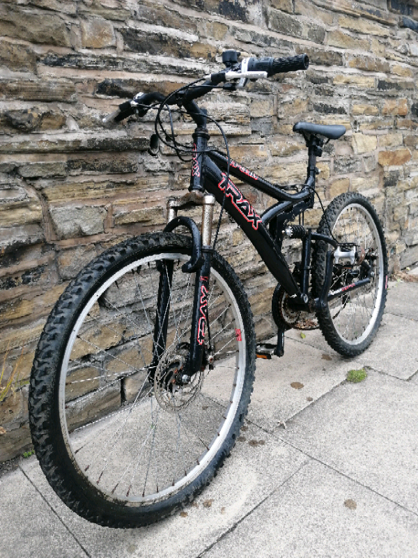 Men's Trax 26 Inch Mountain Bike with Disc Brakes in Bradford, West
