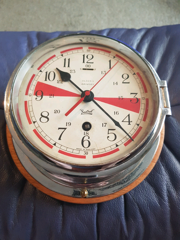 Sestrel ww2 Bulkhead radio room ships Navy clock. in Helensburgh