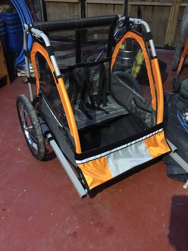 Halfords Double Buggy Child & Infant Bike Trailer in Southside