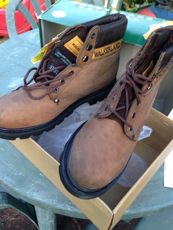 Walkerland Steel Toe Boots in Romford, London Gumtree