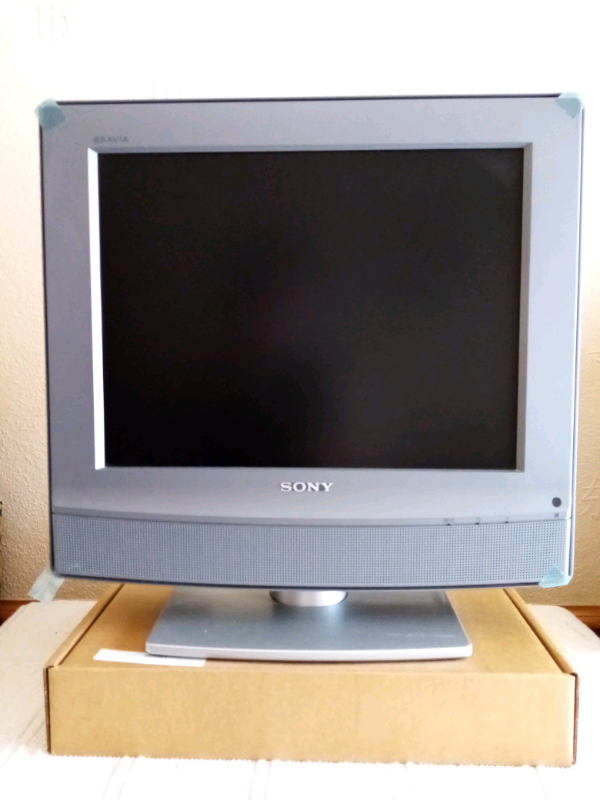 Sony Bravia 15” LCD Colour TV KDL15G2000 Retro Gaming in Bedminster, Bristol Gumtree