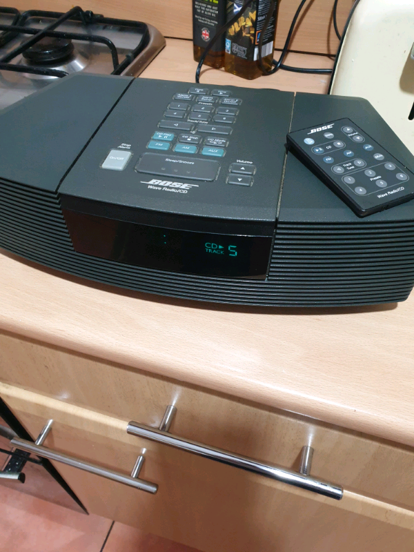 Bose radio cd player with remote in Knightswood, Glasgow Gumtree