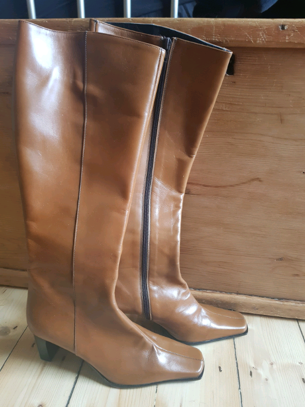 debenhams bertie boots