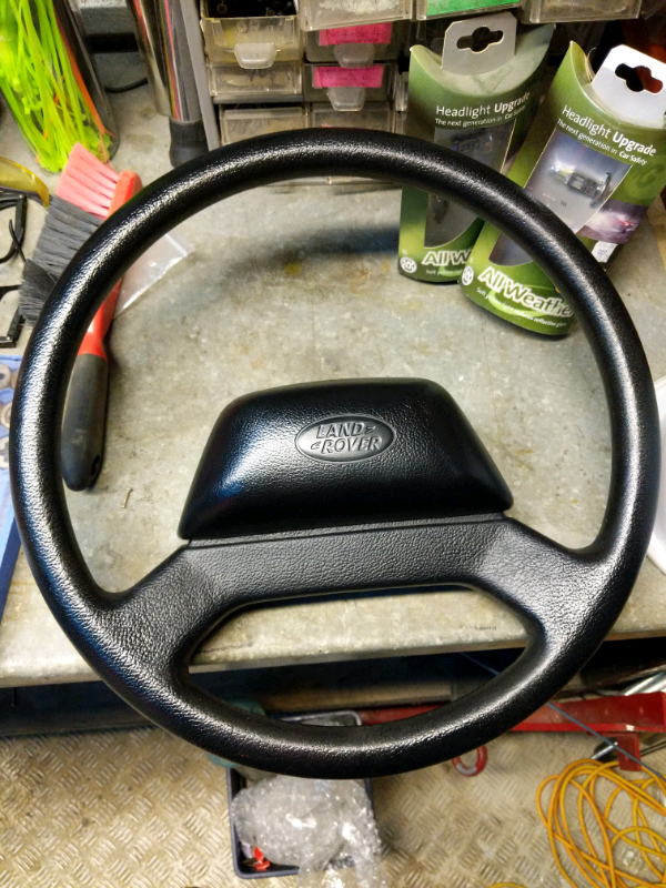 defender puma steering wheel