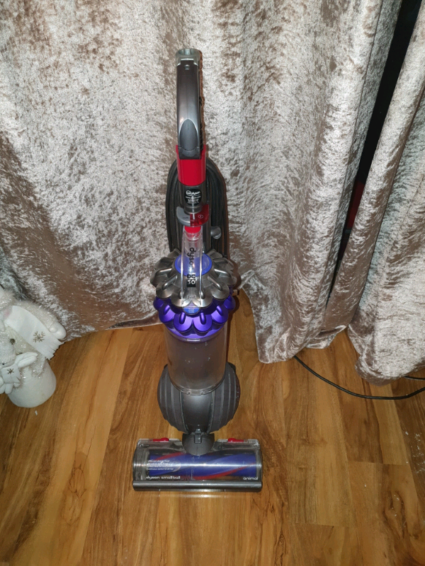cleaning a dyson dc50