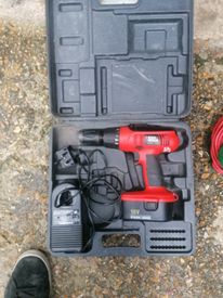 Blackanddecker hammer drill 