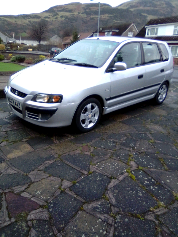 Mitsubishi space star 2003
