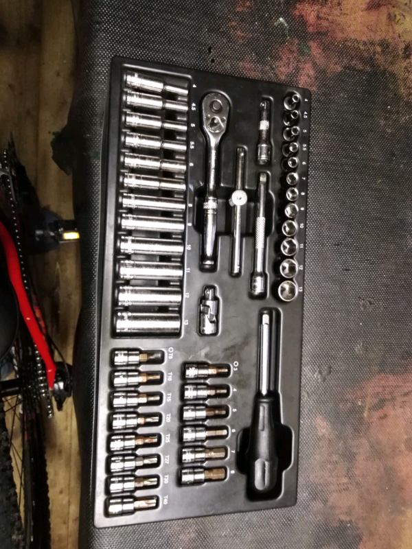1/4 Halfords socket set in Falkirk Gumtree