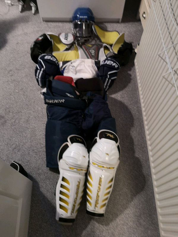 Ice hockey kit in Stirling Gumtree