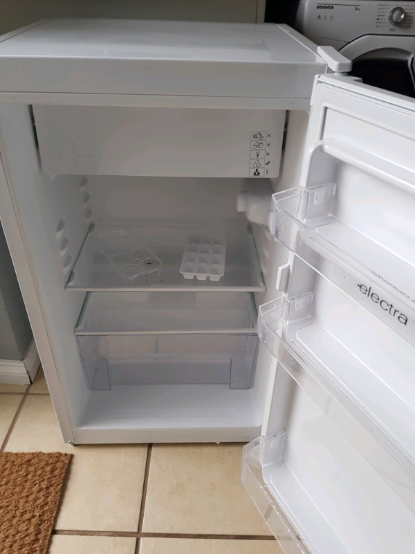 Under counter fridge with freezer compartment in St Mellons, Cardiff