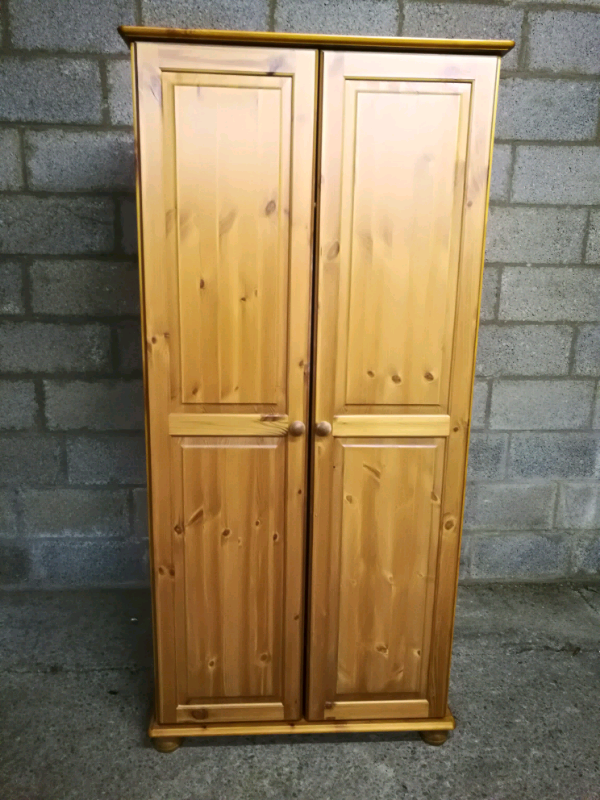 Pine 2 door wardrobe in Cardenden, Fife Gumtree