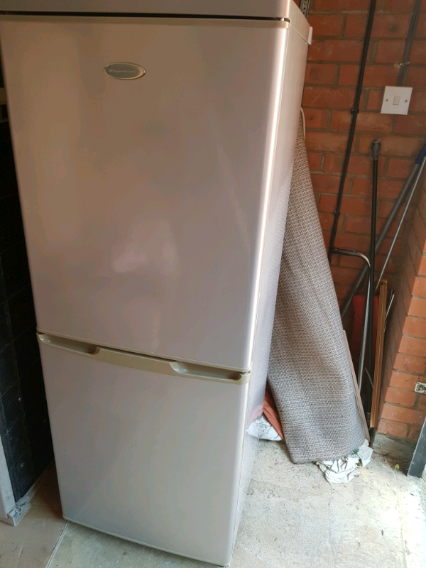 Modern silver grey fridge freezer can deliver Lincoln area in Lincoln, Lincolnshire Gumtree