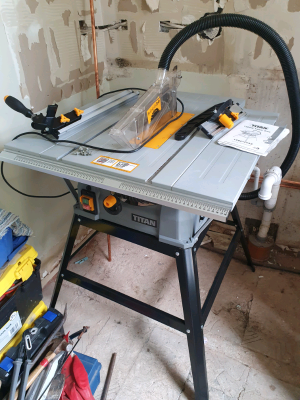 Titan table saw from screwfix in Heathfield, East Sussex Gumtree