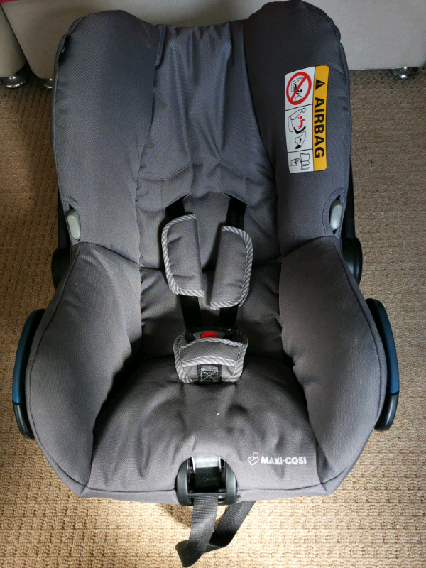 MaxiCosi Citi Car Seat Group 0+ with Newborn Insert in Cambridge