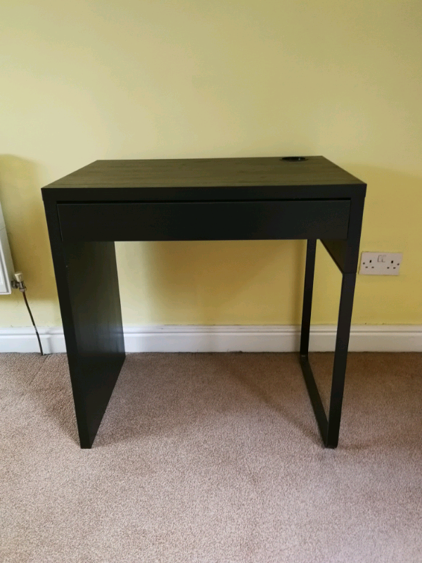 Small Ikea Computer Desk In Morley West Yorkshire Gumtree