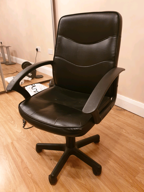 Free office chair in Southall, London Gumtree